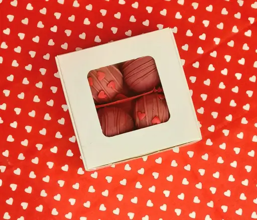 Подарунковий набір Mr.Plum Натуральні цукерки 4 шт RED 180 г (PN POPS03)