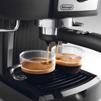Кавоварка DeLonghi EC 153 B