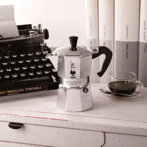 Кофеварка гейзерная Moka express на 2 чашки
